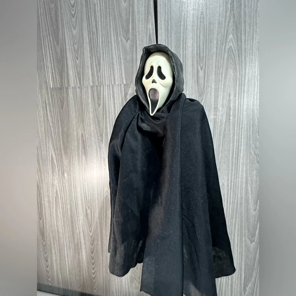 Vintage Scream Movie Ghost Face Hanging Halloween Spooky Decoration By Fun-World
